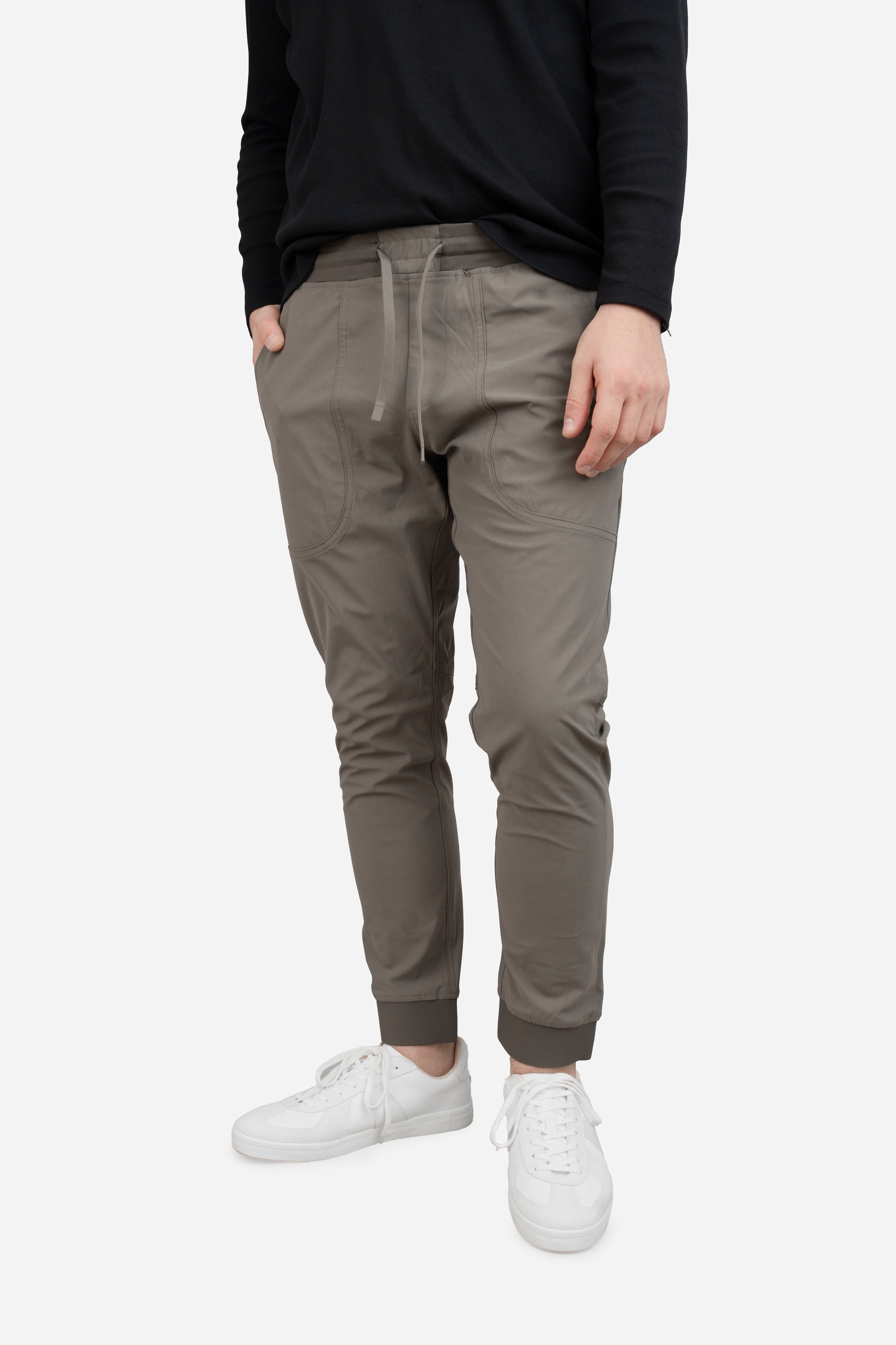 Pace Performance Jogger Taupe