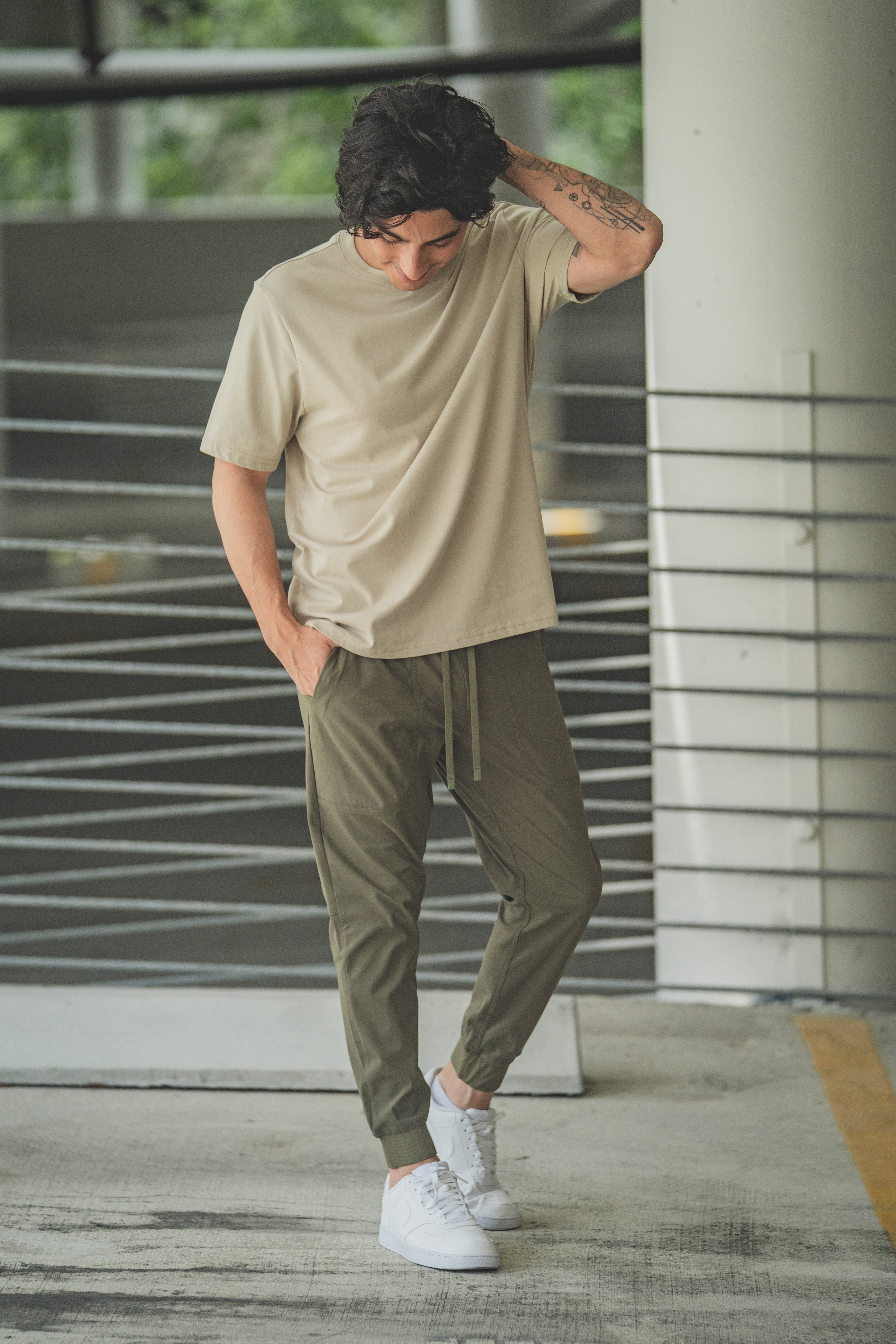 Pace Performance Jogger Olive