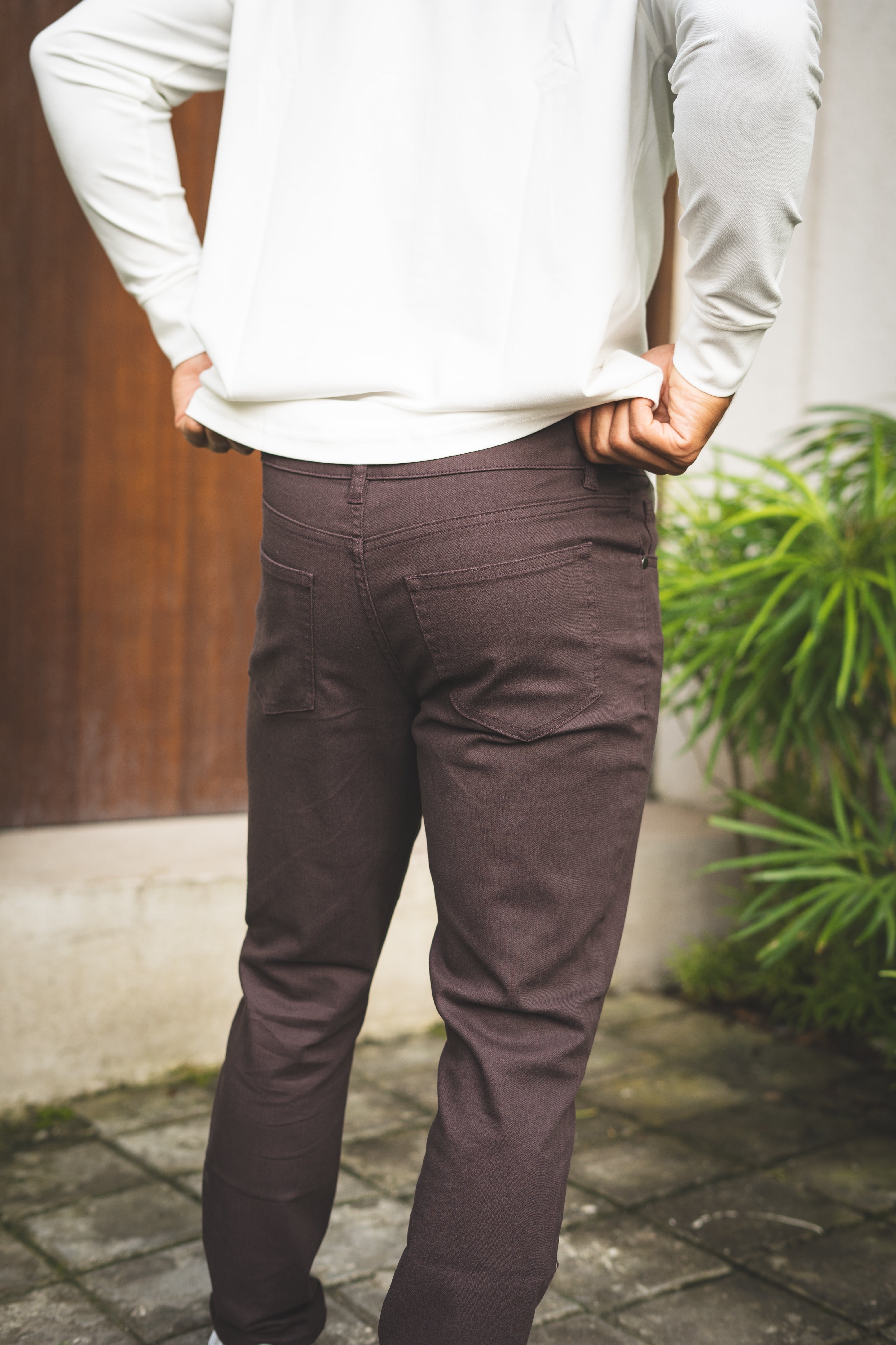 Garment Dyed Stretch Jeans Mocha