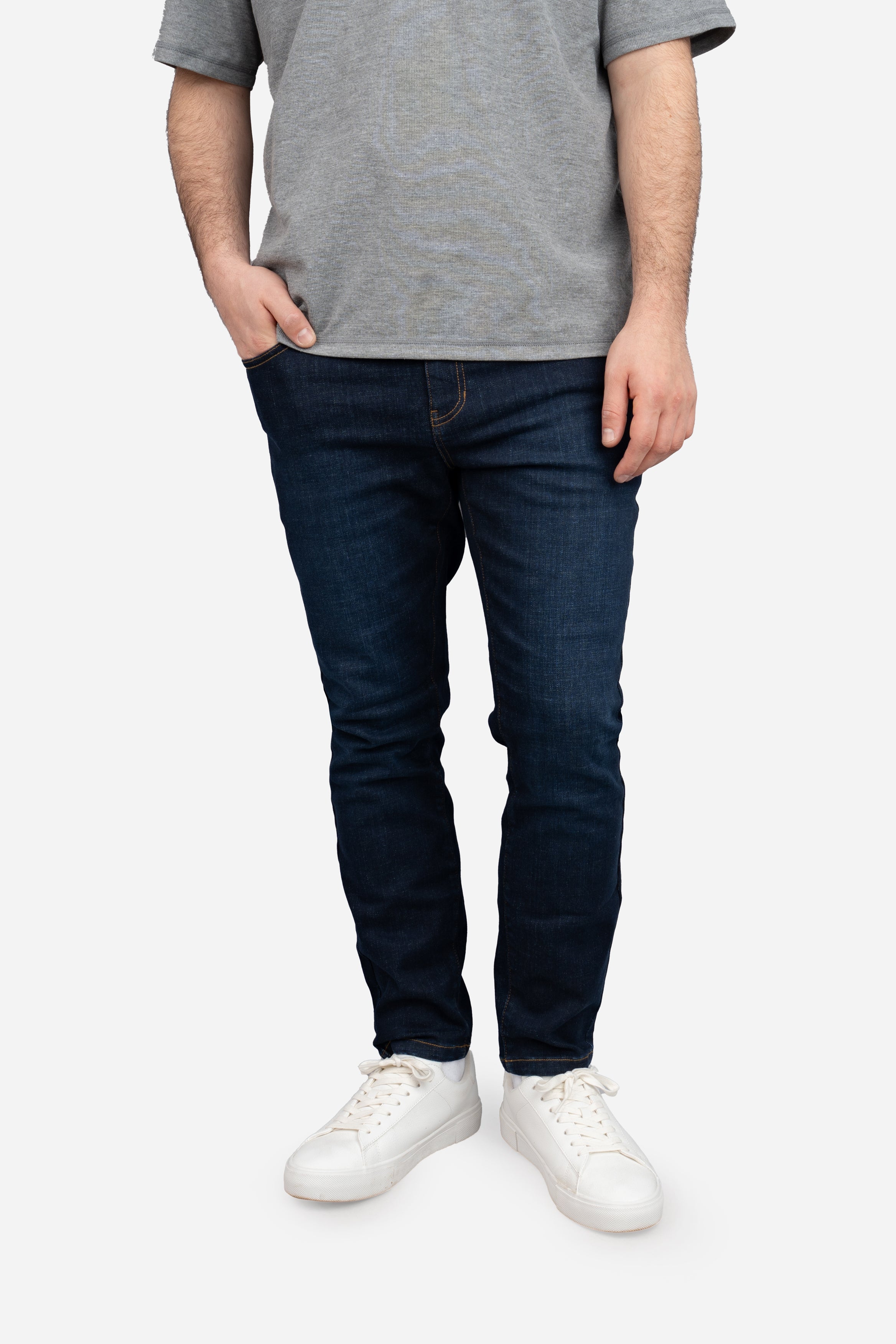 Core Extra Stretch Jeans Dark Wash